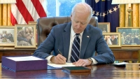 Tổng thống Biden ký luật Kế hoạch giải cứu Hoa Kỳ trị giá 1,9 nghìn tỷ đô la
