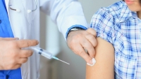 Hơn 36.000 người Việt Nam đã tiêm vắc xin Covid-19