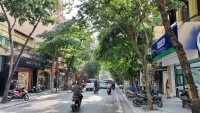 Chuyện lạ: “Nhà” siêu nhỏ phố cổ Hà Nội, chủ nhà rao bán chưa tới 3 triệu đồng/m2