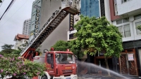 Hải Phòng: Cứu thành công 5 người từ đám cháy ở tòa nhà 9 tầng