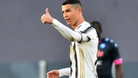 Siêu sao Ronaldo ghi bàn giúp Juventus trụ lại top 4