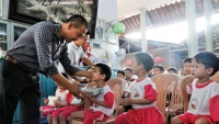 Quỹ sữa Vươn cao Việt Nam của Vinamilk khởi động năm 2021 với “31.000 ly sữa yêu thương” từ cộng đồng