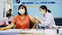 TP. HCM: Tiêm vắc xin phòng ngừa covid-19 cho 100 phóng viên