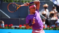 Rafael Nadal lần thứ 15 vào tứ kết Madrid Open
