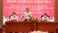 Phó Chủ tịch Quốc hội Đỗ Bá Tỵ kiểm tra công tác bầu cử tại Khánh Hòa