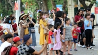 Hà Nội: Cấm tập trung quá 10 người ở nơi công cộng