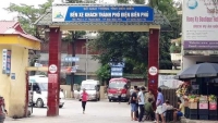 Điện Biên: Tìm tài xế taxi và xe ôm liên quan ca nghi nhiễm Covid-19