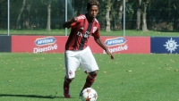 Cựu học viên CLB AC Milan tự sát vì bị phân biệt chủng tộc