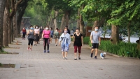 Hà Nội: Từ 0h ngày 26/6, người dân được phép tập thể dục và thể thao ở công viên