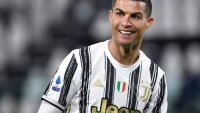 Siêu sao Ronaldo không rời CLB Juventus