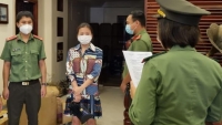 Đà Nẵng: Bắt thêm một nữ giám đốc trong đường dây đưa chuyên gia “rởm” vào Việt Nam