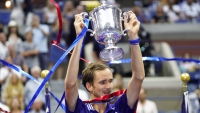 Tiết lộ nguyên nhân Medvedev đánh bại Djokovic ở chung kết US Open 2021