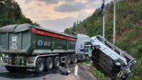 Kon Tum: Khởi tố vụ xe khách đối đầu xe tải làm 25 người thương vong
