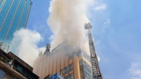 TP Hồ Chí Minh: Cháy nhà hàng trên tầng thượng cao ốc