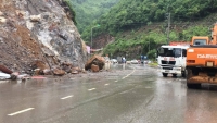 Khẩn trương sửa chữa hư hỏng đường bộ, đảm bảo an toàn giao thông trong mùa mưa lũ 2019