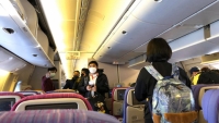 Thông báo khẩn tới hành khách đi trên 7 chuyến bay có người nhiễm Covid-19