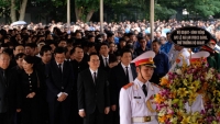 Hàng ngàn người nghẹn ngào tiễn biệt Thứ trưởng Lê Hải An