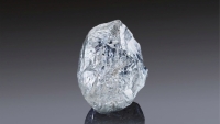 Nga sắp bán đấu giá viên kim cương 242 carat, kích cỡ bằng quả bóng bàn
