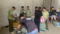 Lạng Sơn:  Phát hiện hàng trăm bộ quần áo nghi giả mạo nhãn hiệu Adidas và Nike
