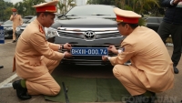Hà Nội: Gắn biển số tạm thời cho hơn 100 xe ô tô phục vụ Đại hội Đảng lần thứ XIII
