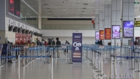 Sân bay Nội Bài vắng vẻ những ngày cận Tết