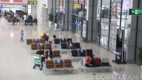 Dịch bệnh Covid-19 bùng phát, hành khách qua Cảng hàng không Nội Bài giảm mạnh