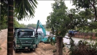 Thị xã Điện Bàn - Quảng Nam: Bãi tập kết cát, sỏi ngang nhiên hoạt động dù đã bị niêm phong