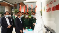 Thủ tướng: Quân đội “vì nhân dân quên mình”, đứng mũi chịu sào phòng, chống dịch COVID-19
