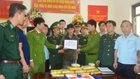 Bắt 60.000 viên ma túy tổng hợp băng rừng từ Lào vào Việt Nam
