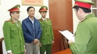 Bắt cán bộ địa chính xã ở Hà Tĩnh làm giả hồ sơ đất chiếm đoạt trên 300 triệu đồng