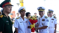 Tàu khu trục hải quân Hàn Quốc, tàu hải quân Philippines thăm Việt Nam