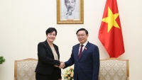Phó Thủ tướng Vương Đình Huệ tiếp Đoàn Tổ chức Tài chính quốc tế