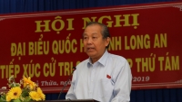 Phó Thủ tướng Trương Hòa Bình tiếp xúc cử tri tại huyện Thủ Thừa, tỉnh Long An