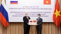 Việt Nam tặng Liên bang Nga 150.000 khẩu trang phòng, chống dịch Covid-19