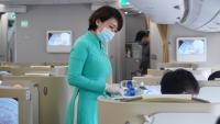 Vietnam Airlines tiếp tục các giải pháp bảo vệ  sức khỏe hành khách, người lao động