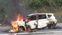 Quảng Nam: Xe ô tô phát nổ rồi bốc cháy, 2 người tử vong thương tâm