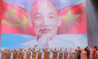 Mít tinh kỷ niệm 130 năm ngày sinh Chủ tịch Hồ Chí Minh