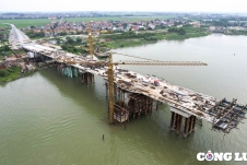 Soi tiến độ dự án cầu bắc qua sông Đuống hơn 1.900 tỉ đồng ở Bắc Ninh