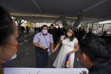 Đám cưới đồng giới tập thể ở Mexico