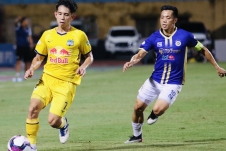 Văn Quyết và Tuấn Hải tỏa sáng, Hà Nội FC đánh bại HAGL 2-1 trên sân Hàng Đẫy