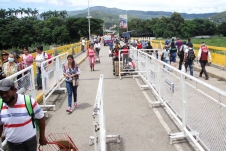 Colombia, Venezuela làm việc để mở lại biên giới