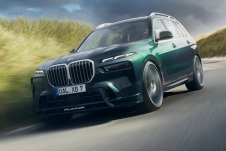 BMW Alpina XB7 2023 có giá gần 150.000 USD