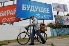Cuộc bỏ phiếu gia nhập Nga ở các khu vực bị chiếm đóng của Ukraine chuẩn bị kết thúc