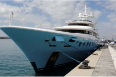 Siêu du thuyền bị thu giữ của nhà tài phiệt Nga được bán với giá 37,5 triệu USD