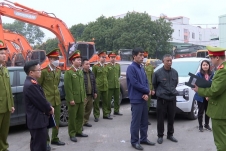 Khám xét khẩn cấp 2 trung tâm đăng kiểm tại Hà Nội