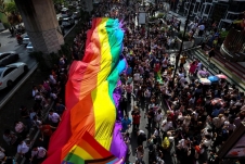 Hạ viện Thái Lan thông qua dự luật hợp pháp hôn nhân đồng giới