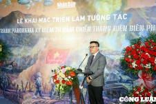 Chiêm ngưỡng và tương tác cùng bức tranh panorama kỷ niệm 70 năm Chiến thắng Điện Biên Phủ