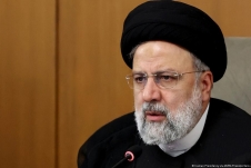 Trực thăng chở Tổng thống Raisi đã phải 'hạ cánh cứng', nội các Iran họp khẩn cấp