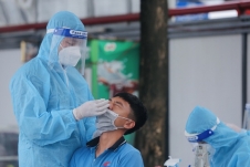 Hơn 800 nhân viên y tế Hà Nội nghỉ việc, chuyển công tác