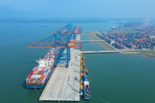 TP. HCM kiến nghị đầu tư siêu cảng có thể tiếp nhận tàu container trọng tải lớn nhất thế giới
